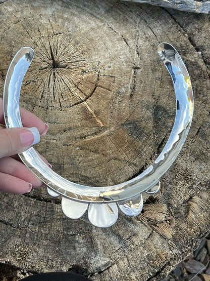 Navajo Sterling Silver & White Buffalo 5 Stone Choker Necklace Signed