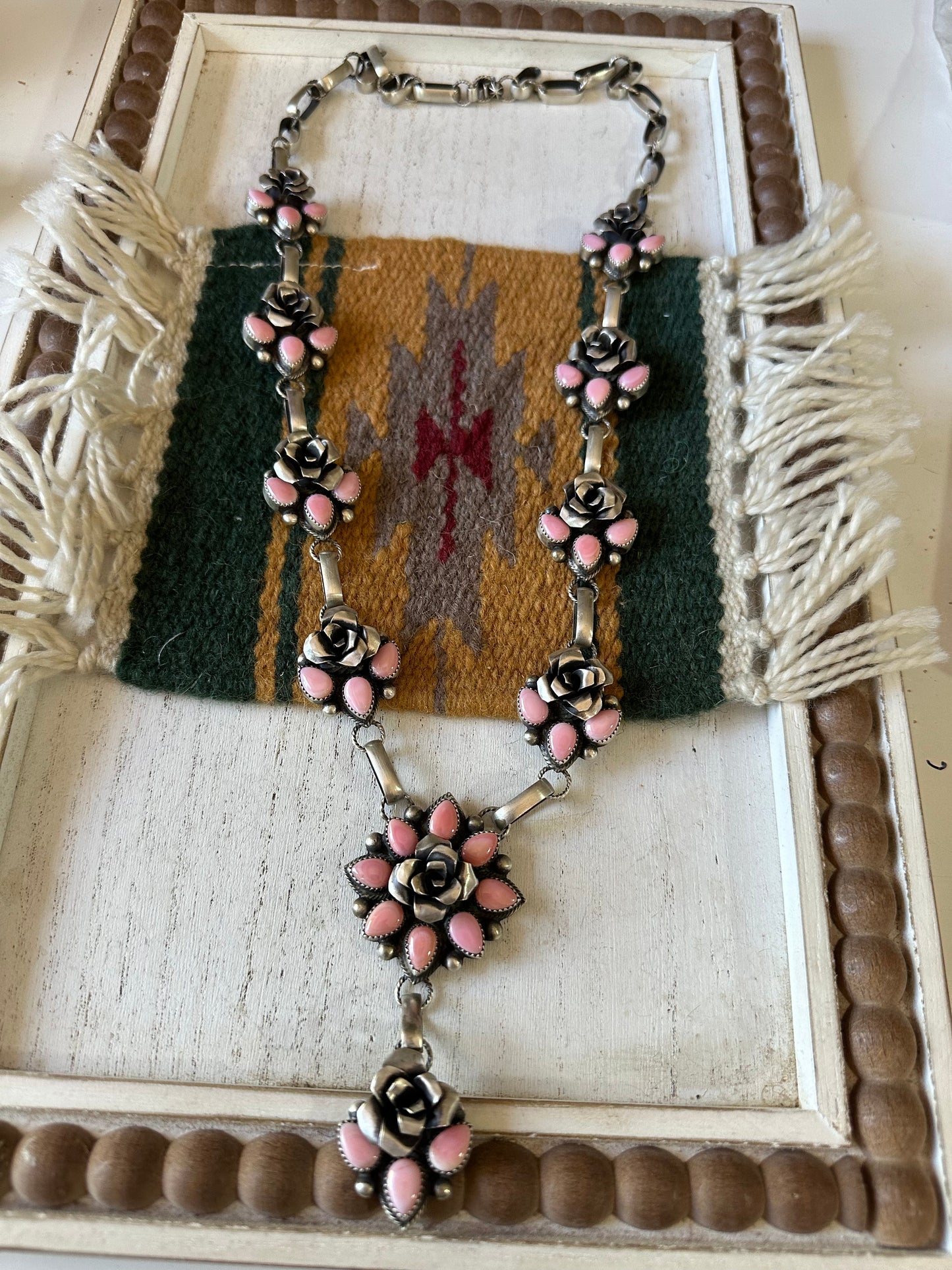 Navajo Queen Pink Conch Shell And Sterling Silver Flower Necklace Signed