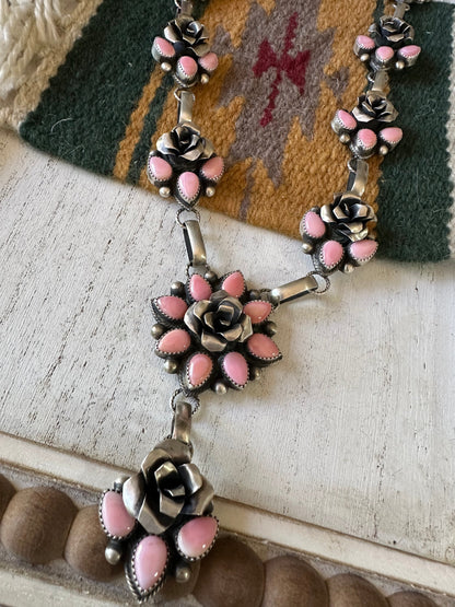 Navajo Queen Pink Conch Shell And Sterling Silver Flower Necklace Signed