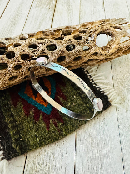 Navajo Queen Pink Conch Shell & Sterling Silver Bangle Bracelet