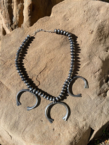 Beautiful Navajo Sterling Silver Naja Necklace  Azalia Lewis