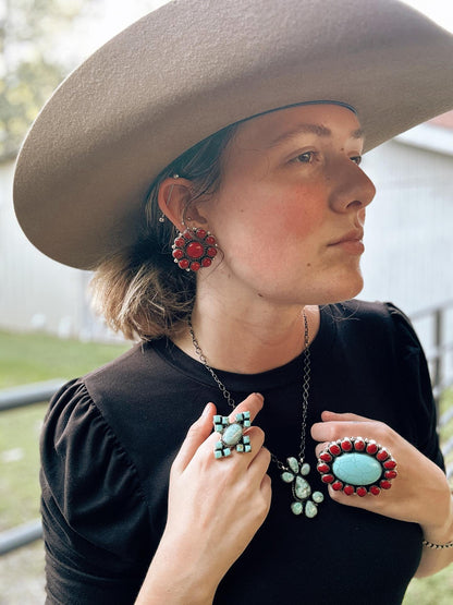 “The Carly” Navajo Turquoise & Sterling Silver Necklace Signed Sheila Becenti